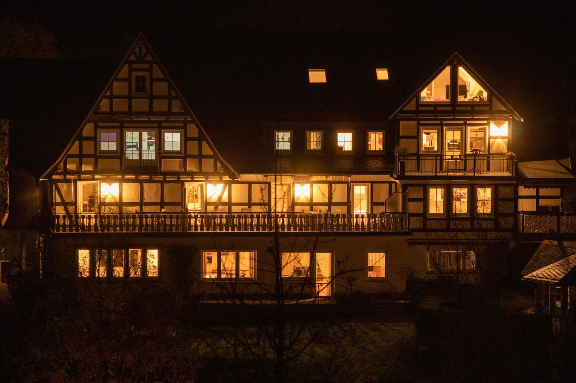 Ruebenkaempers Ferienwohnungen Schmallenberg Exterior photo